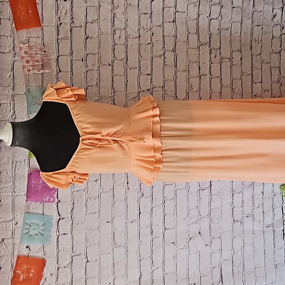 NWT - Sofia Vergara Midi Dress/ Sweetheart Neck/Peplum/Flutter Sleeve - Sz Sm